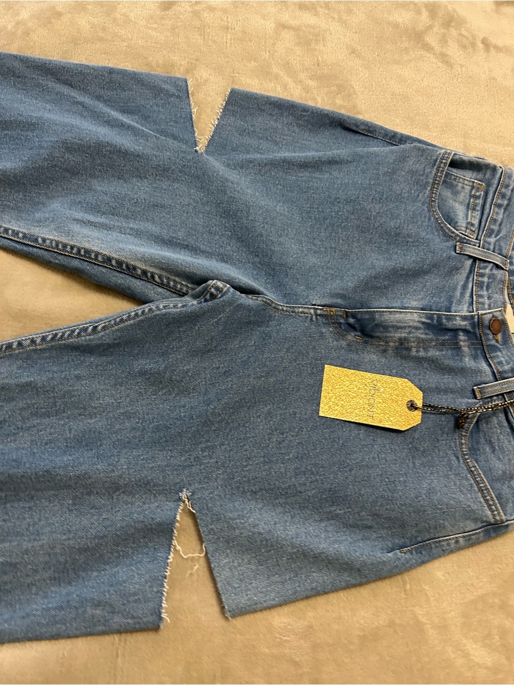 💙 Vibrant M.I.U. Side Slit Jeans – Size 13/W30 – NWT 💙 - Picture 2 of 4